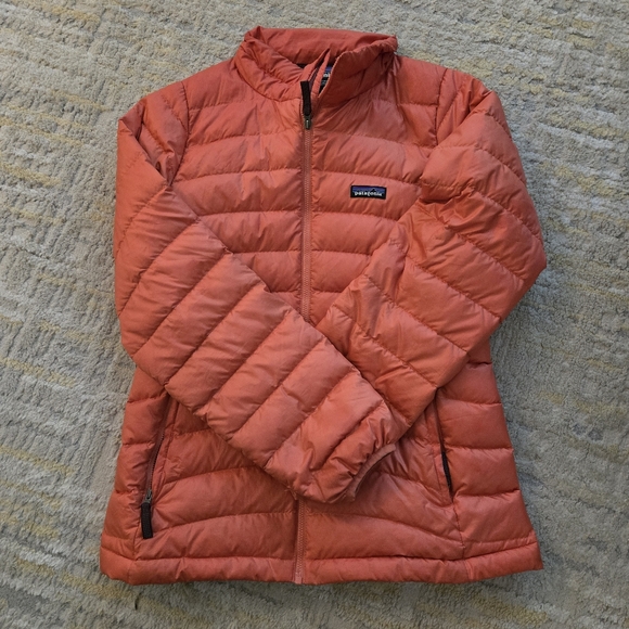 Patagonia Girls' Down Sweater Jacket 16 - Main Image